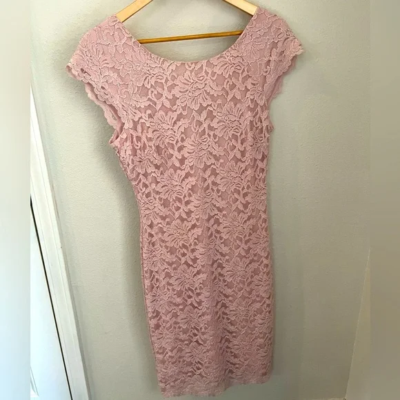 MARINA | Dresses | Marina Crew Neck 34 Sleeve Lace Beaded Waist Dress Size  8 | Poshmark